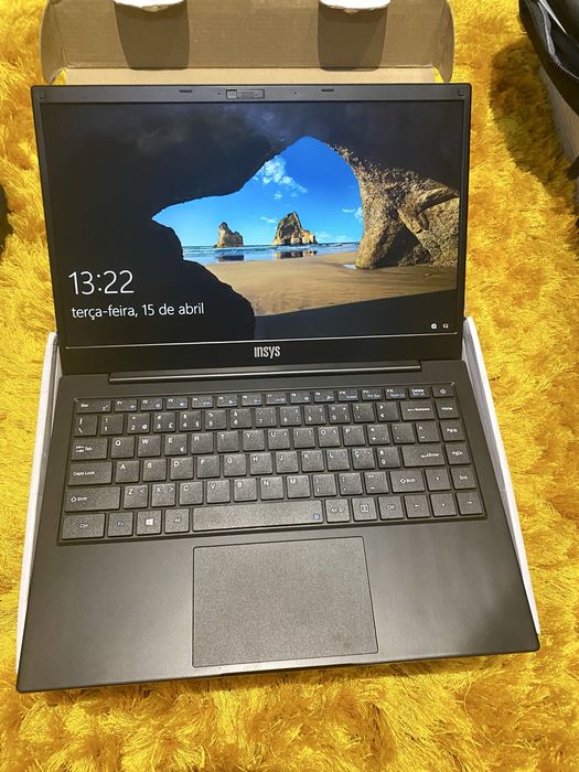 Insys Computer445373248522823681