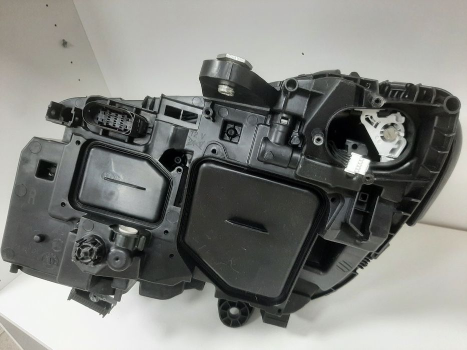 Mercedes C W205 farol / optica