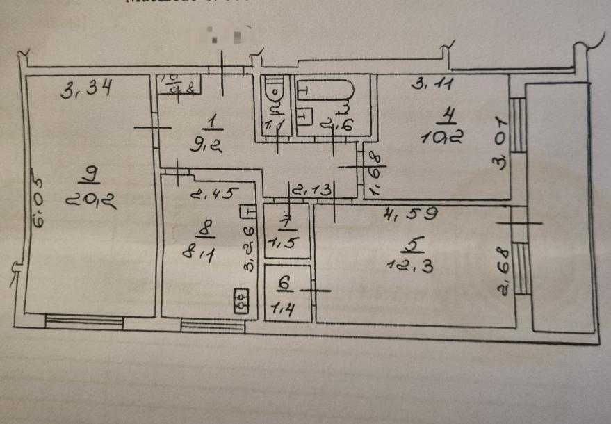 Продам 3к квартиру Роганский Ж\М. Улучшеной планировки. возле Класса