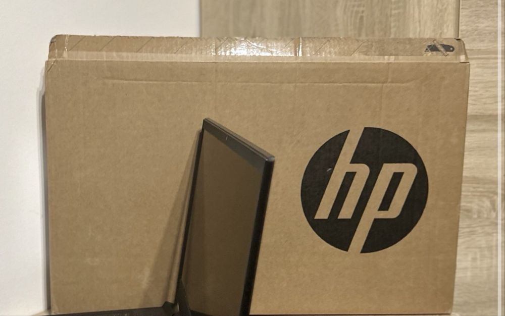 HP Pavilion Gaming 16-a0040nw