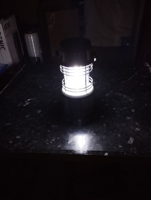 Lanterna de campismo