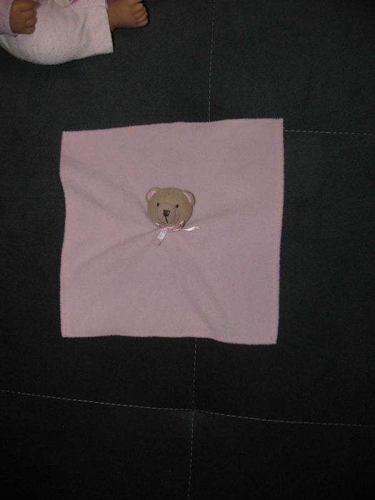 Interaktywny kocyk z misiem, Przytulanka Chou Chou - Zapf Creation