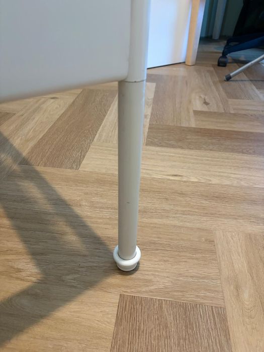 IKEA LEIRVIK ze stelażem LEIRSUND, 140x200cm