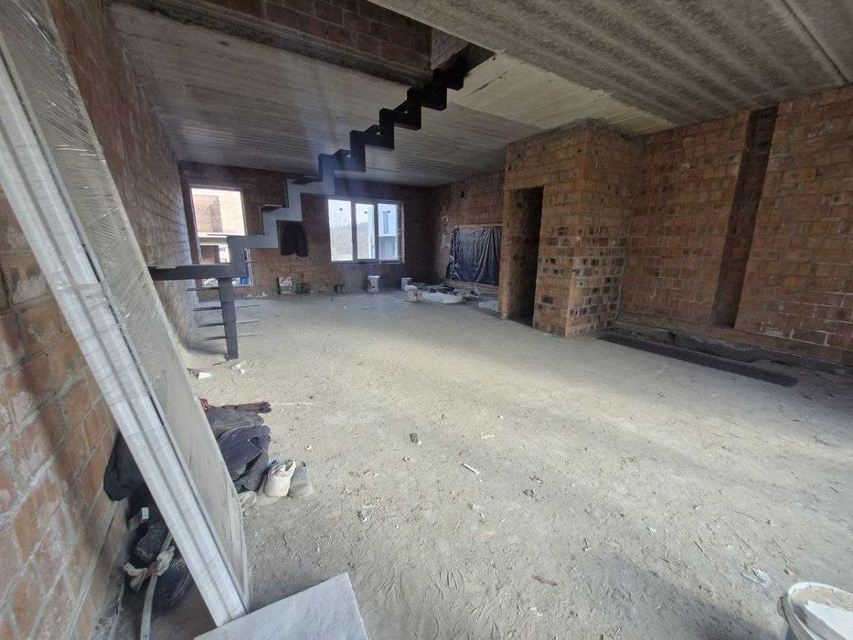 Продаж котеджу з правом власності і газом у Липниках 10 хв до Львова!