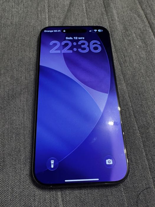Apple 16 pro max 256. jak igla  telefon jak nowy