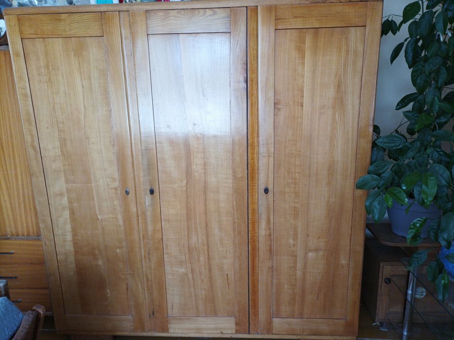Szafa jasieniowa z lat 60- tych