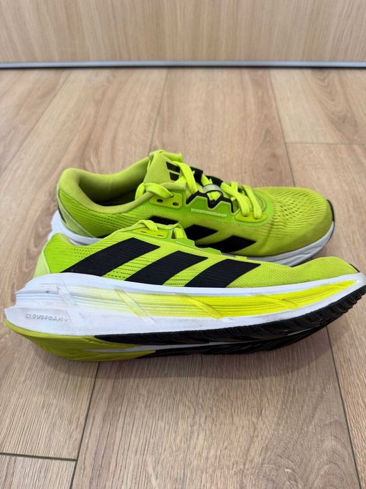 Męskie buty do biegania Adidas Cloudfoam Neonowe Rozmiar 42 2/3 (27cm)