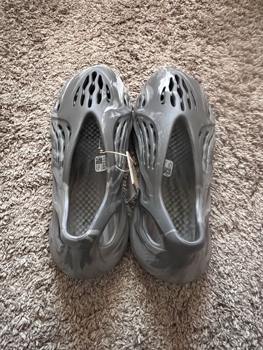 Adidas Yeezy Foam RNNR MX Granite 46