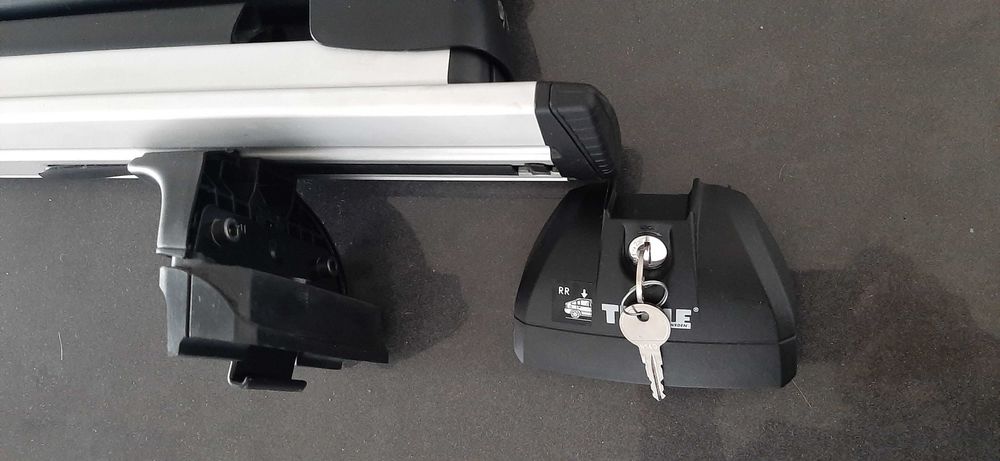 Bagażnik na narty 6 par ThuleRapidSystem753 WingBar SkiDeLux727