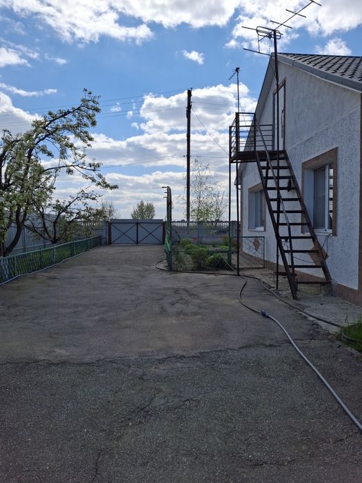 Продам дом Кременчугский район.80 кв.м.
