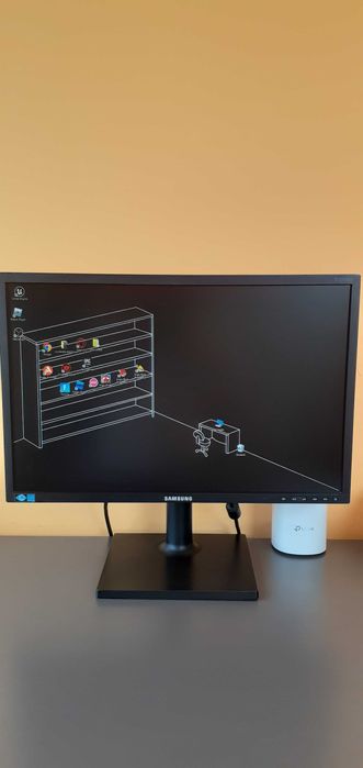 Sprzedam komputer stacjonarny + monitor