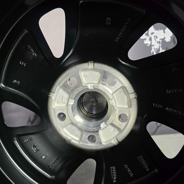 18" оригінальні диски VW id4 id6 Tiguan Golf Arteon Passat T-Roc Jetta