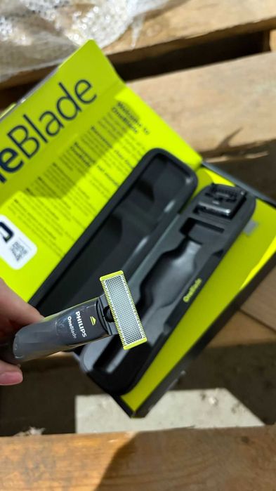 Golarka Philips QP1424/65 + ETUI, OSTRZE