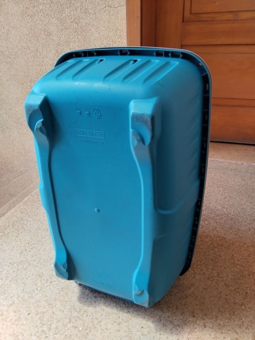 Caixote de transporte para cão