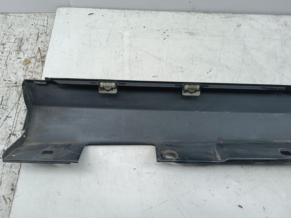 Embaladeira Plástica Esquerdo - MERCEDES-BENZ C-CLASS (W204) | 07 - 15