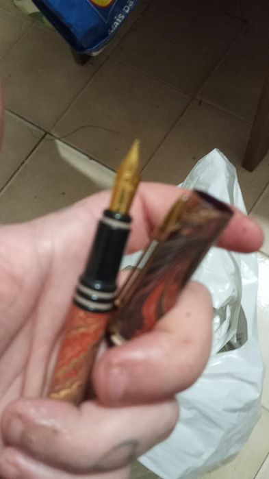 Caneta de aparo marca