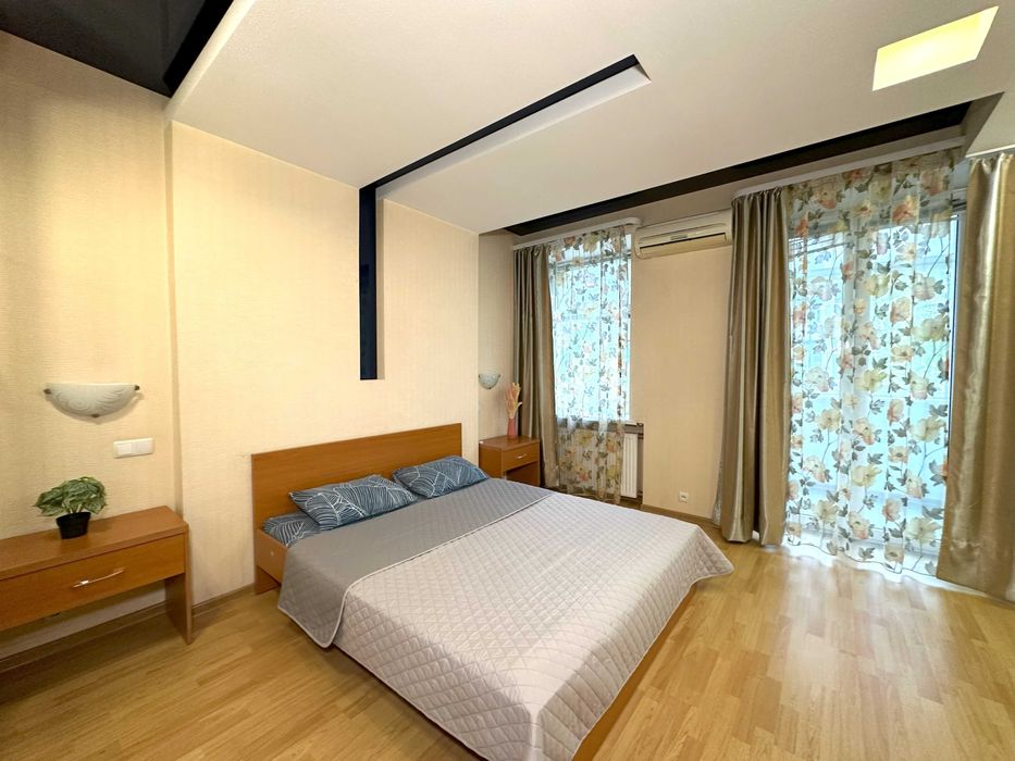 Квартира подобово на.Алчевських,5/ Університет/ Архітектора Бекетова