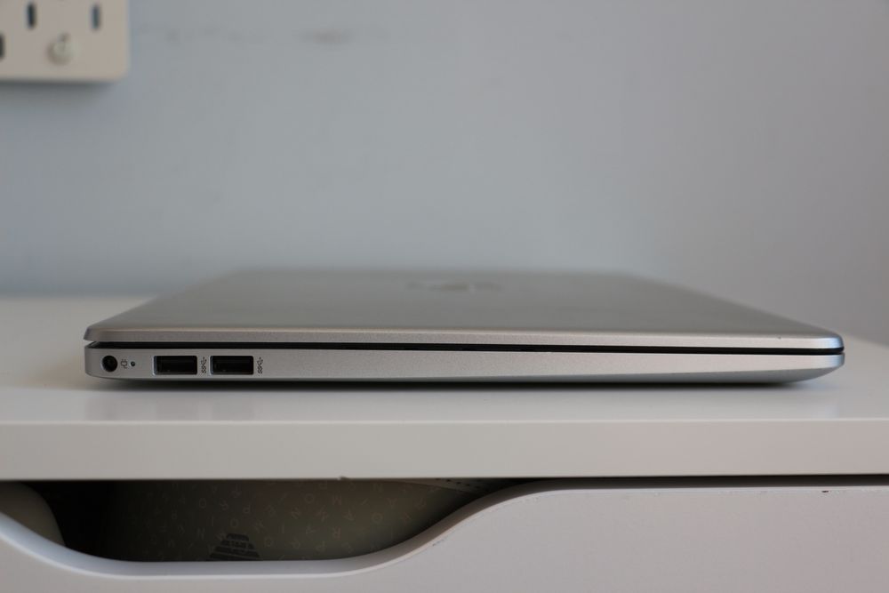 Laptop HP 15s-eq2xxx – Ryzen 7 • 16GB RAM • SSD 512GB