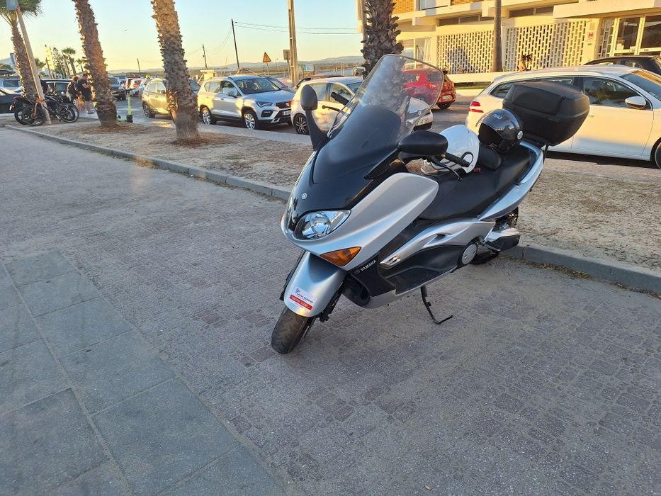 Yamaha T-Max 500