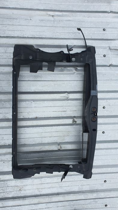 Телевізор, маска радіаторів skoda Octavia a5