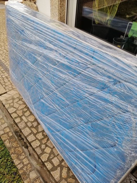 2 Colchões de solteiro