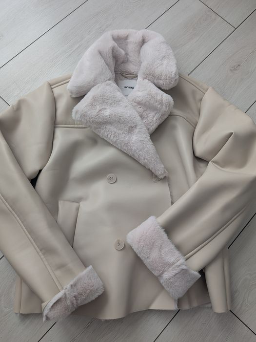 Kurtka biała ocieplana rozmiar s nowa