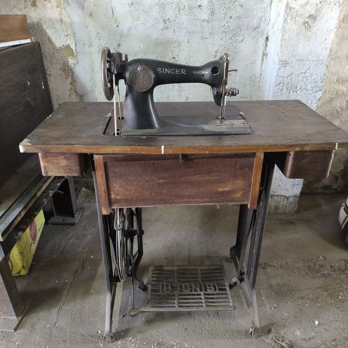 Máquina de costura Singer