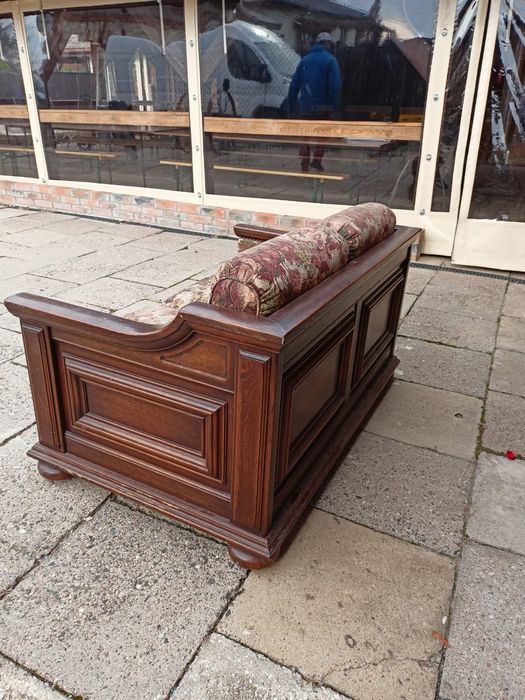 Sprzedam sofę dwuosobową