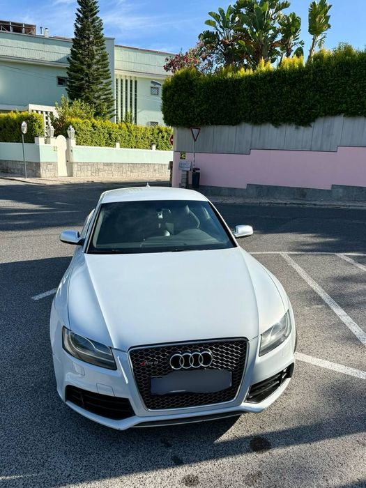 Audi RS5 4.2 FSi quattro
