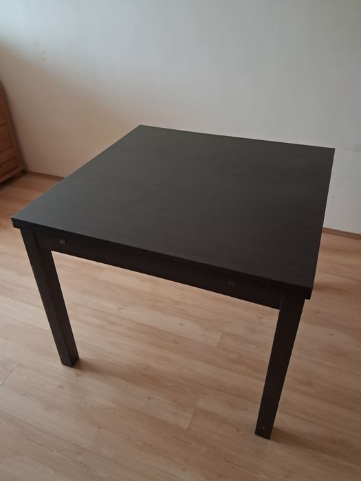 Stół rozkładany Ikea Bjursta 90x90x