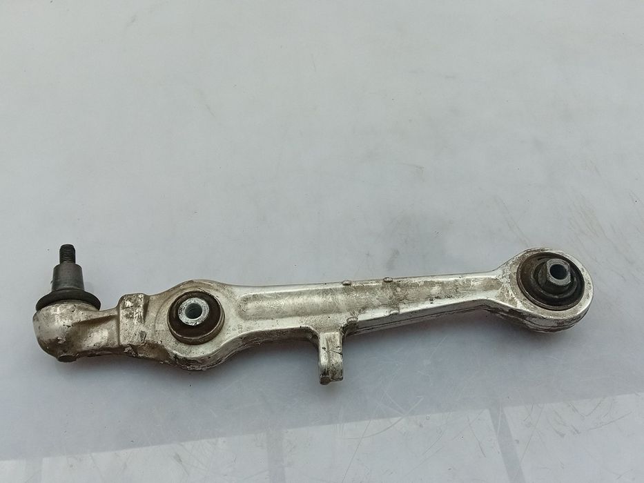 Braço de suspensão frente direito AUDI A6 Avant (4B5, C5)