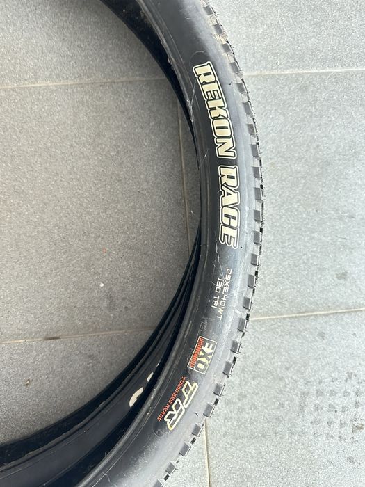 Maxxis Pneu de MTB Rekon race