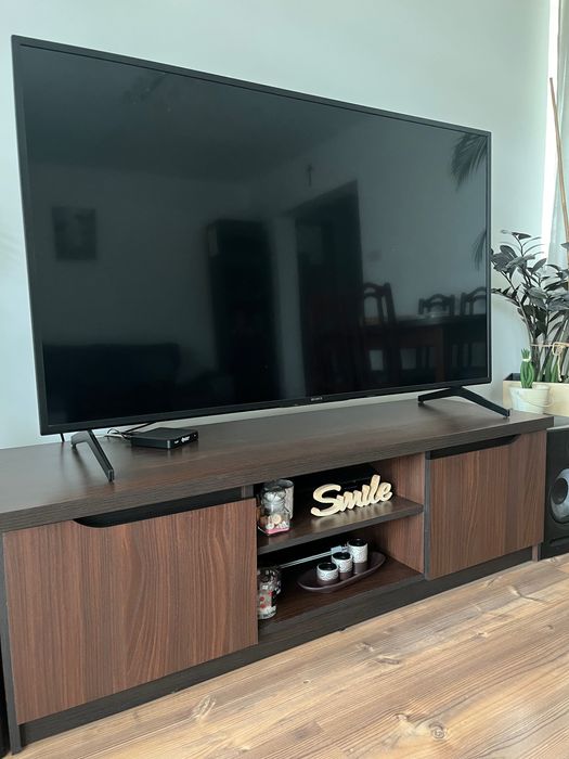 Szafka pod telewizor