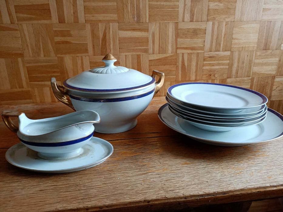 Waza,sosjerka,talerze porcelana Giesche lata 30te.