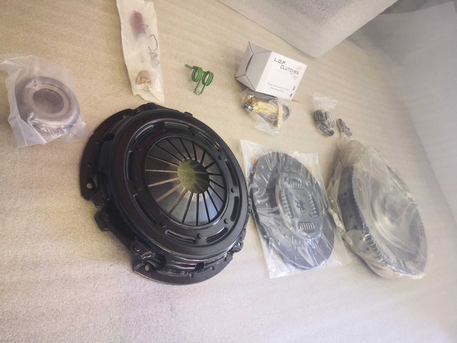 KIT COMPLETO EMBRAIAGEM - LOF - Land Rover Defender TD5 - NOVO