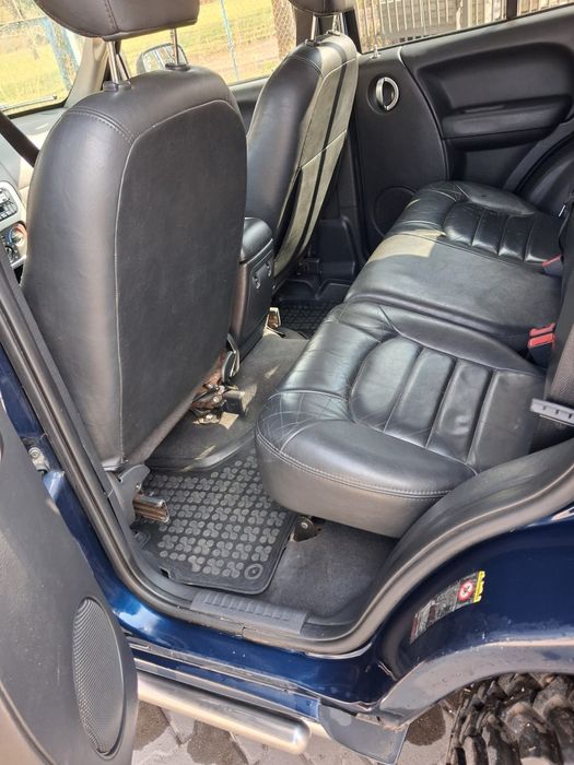 Jeep Cherokee 2.5L CRD