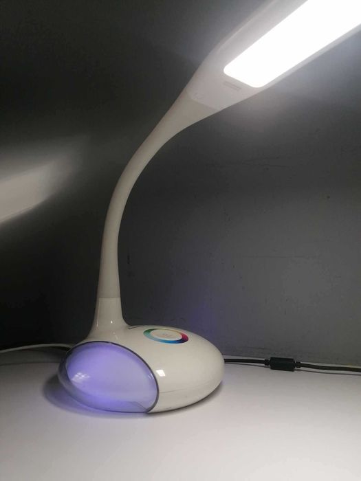 Lampka biurkowa ActiveJet AJE-VENUS RGB