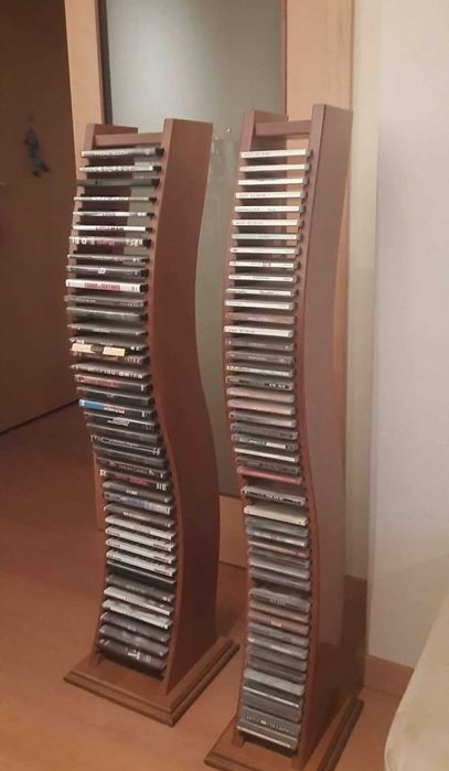 Estantes de dvd'S E cd's