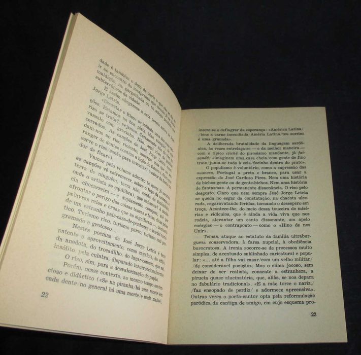 Livro A arte de armar José Jorge Letria Raro