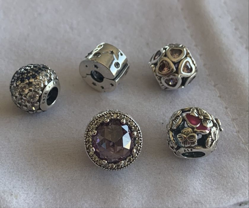 Charms do bransoletki Pandora