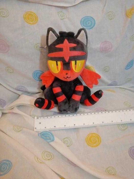 Pokemon peluche litten