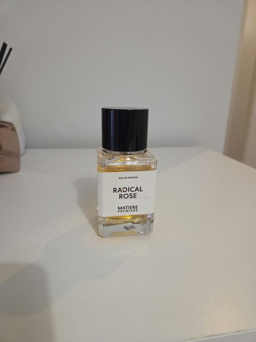 Perfume unissex radical rose