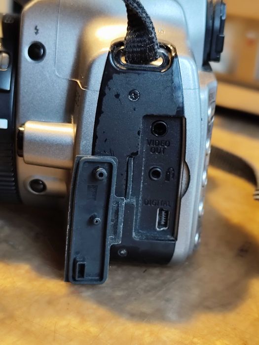 cyfrowa lustrzanka Canon EOS 350D