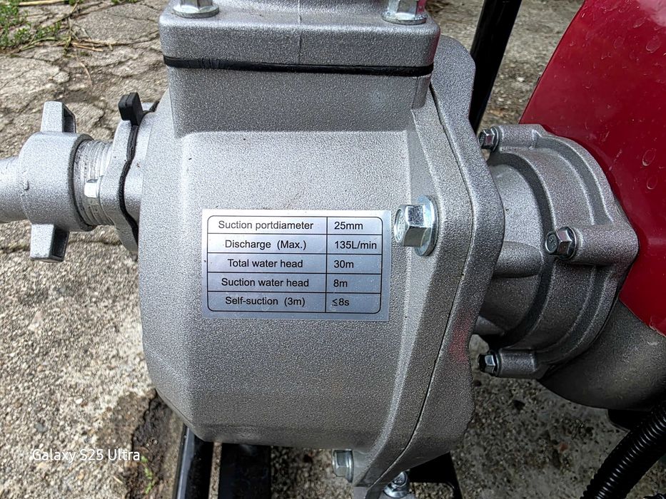 Bomba de água a gasolina
