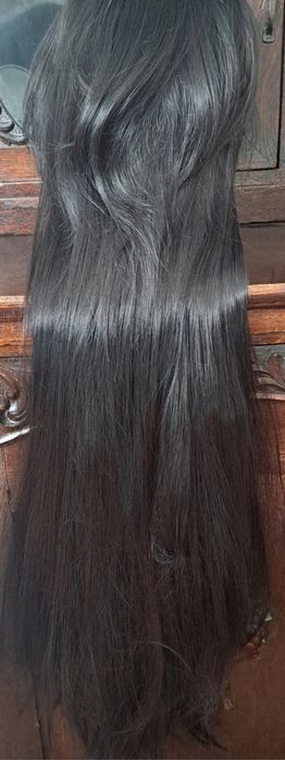 Bardzo dłupie włosy peruka