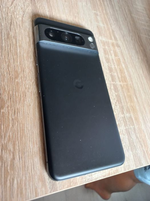 Google Pixel 8 Pro 128GB Obsidian | Stan BDB | Szkło premium + Etui gratis