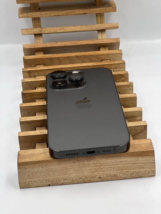 iPhone 14 pro 128Gb black e-sim батарея 100%