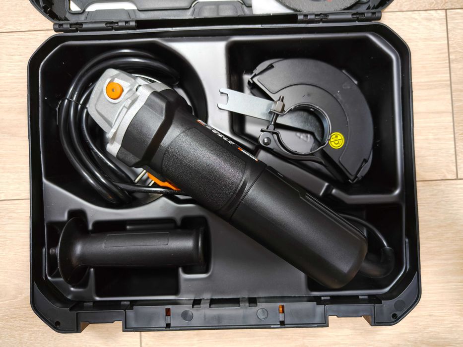 Szlifierka kątowa WORX WX718 125mm 900W NOWA, w walizce
