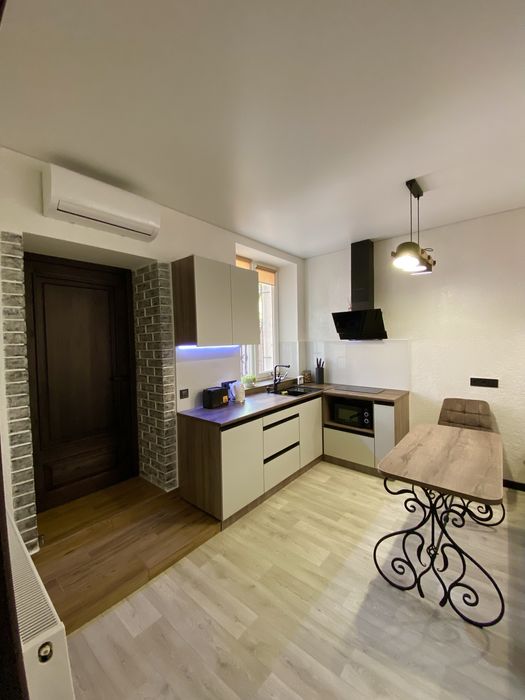 2 ком квартира-студия в ЦЕНТРЕ