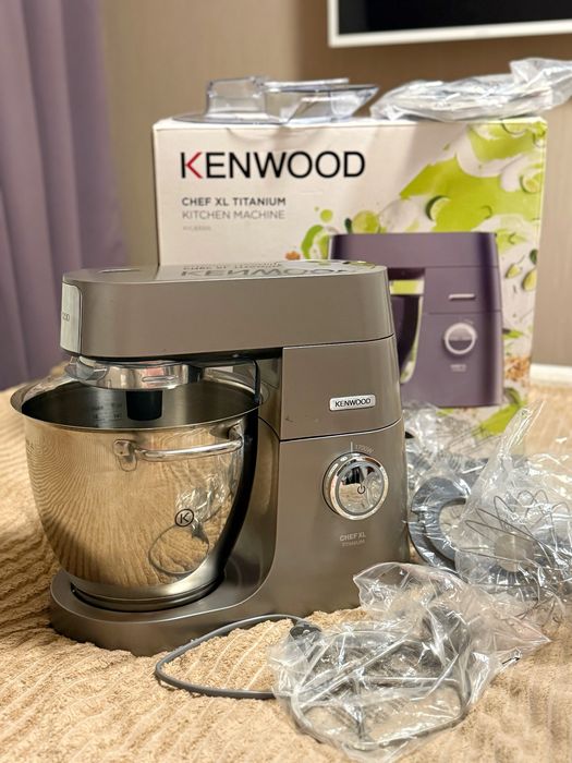 Кухонна машина Kenwood chef xl titanium kvl8300s
